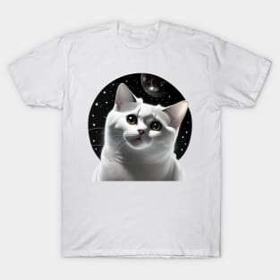 Cat looking at infinity T-Shirt